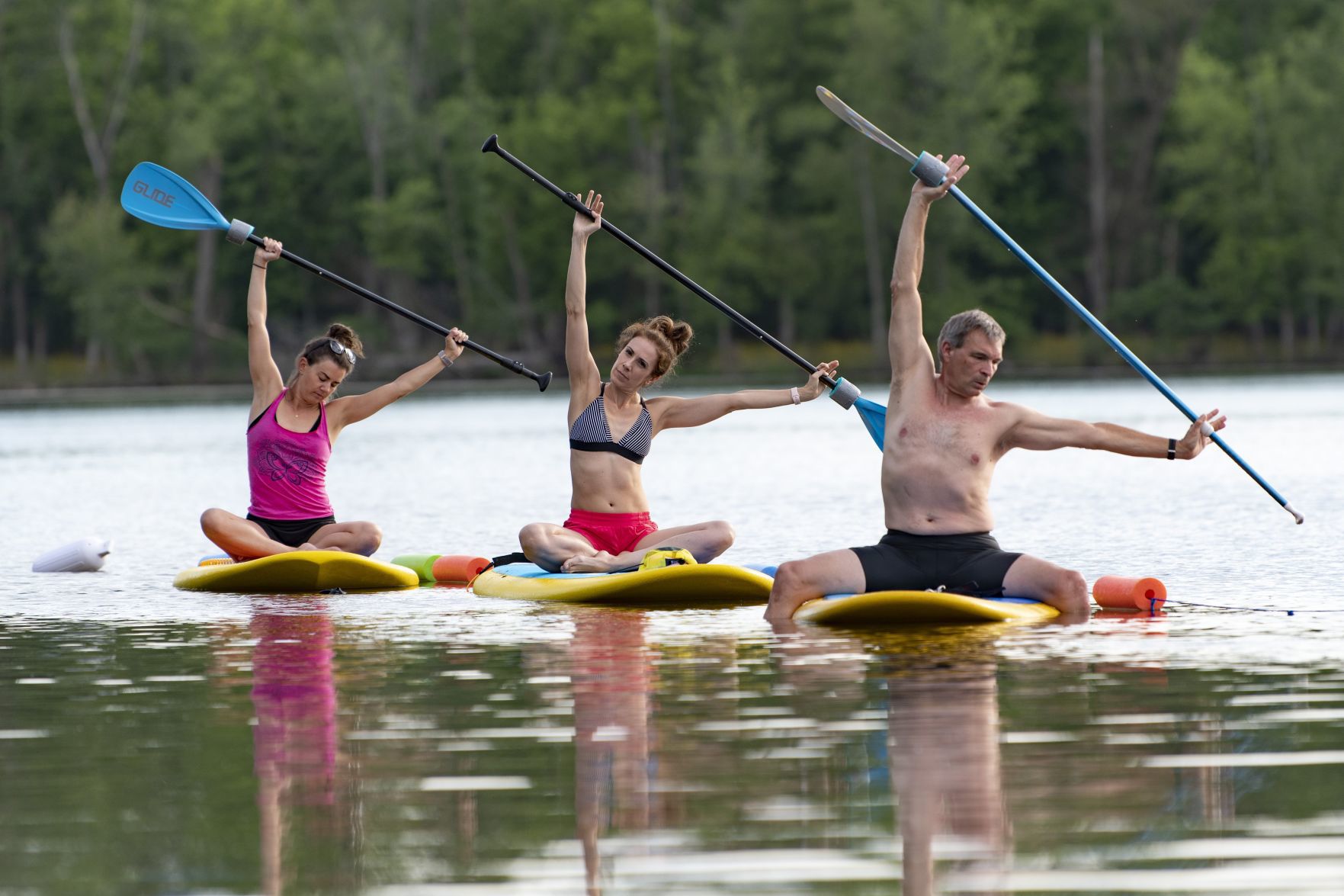 Paddleboard yoga at Creve Coeur Lake
